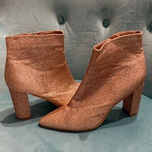 Glittering Ankle Boots - Rose Gold